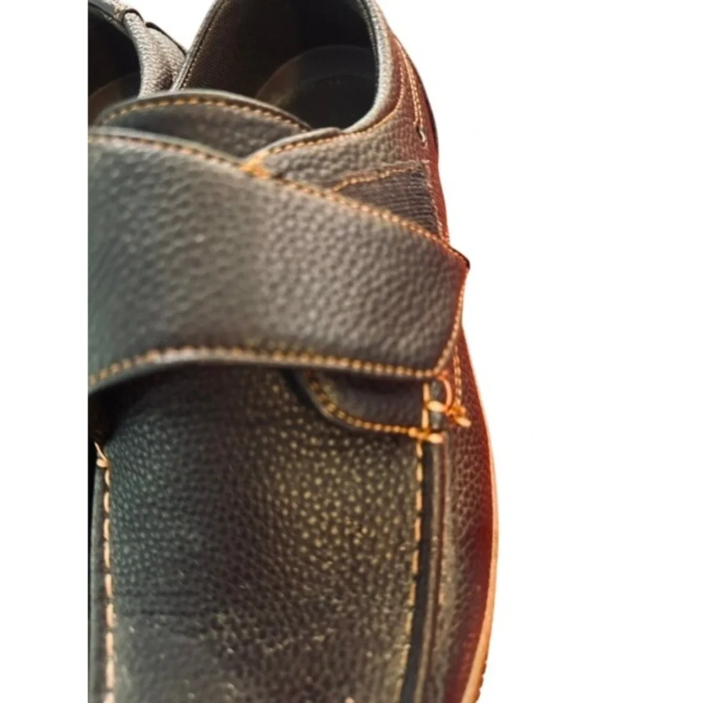 Treasure Island‎ Casuals Loafers Brown Pebbled Hook and Loop Shoes Size 9.5